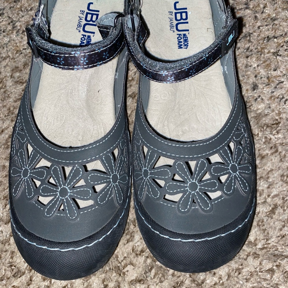 JBU by Jambu NWOT Sz 8 Blue Mary Janes